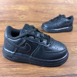 Nike‎ Air Force 1 Sneakers Size 6C Triple Black Leather Shoes